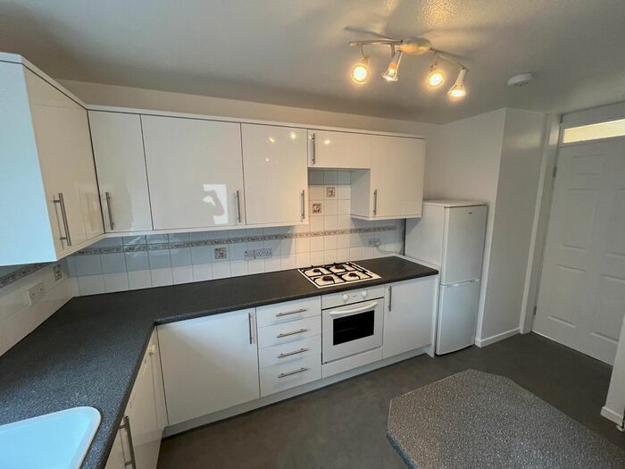 3 Bedroom Semi-Detached House To Rent In Buckstone Howe, Fairmilehead, Edinburgh, EH10