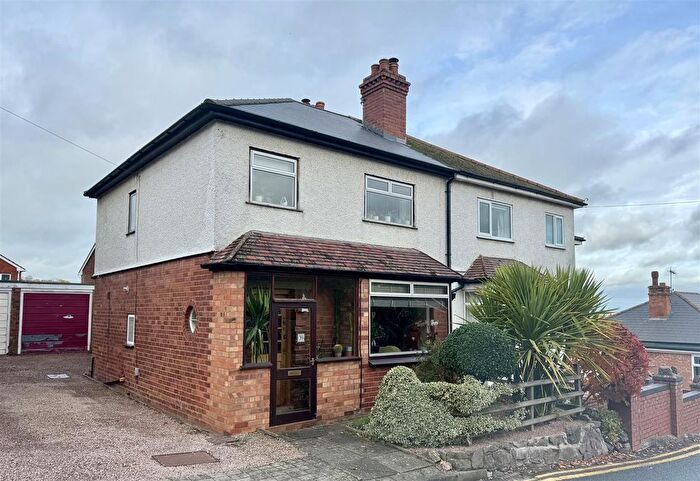 3 Bedroom Semi Detached House To Rent In Cowleigh Bank, Malvern, WR14