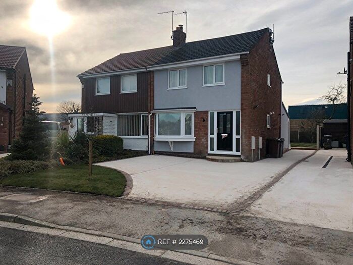 3 Bedroom Semi-Detached House To Rent In Stockdale Crescent, Bamber Bridge, Preston, PR5