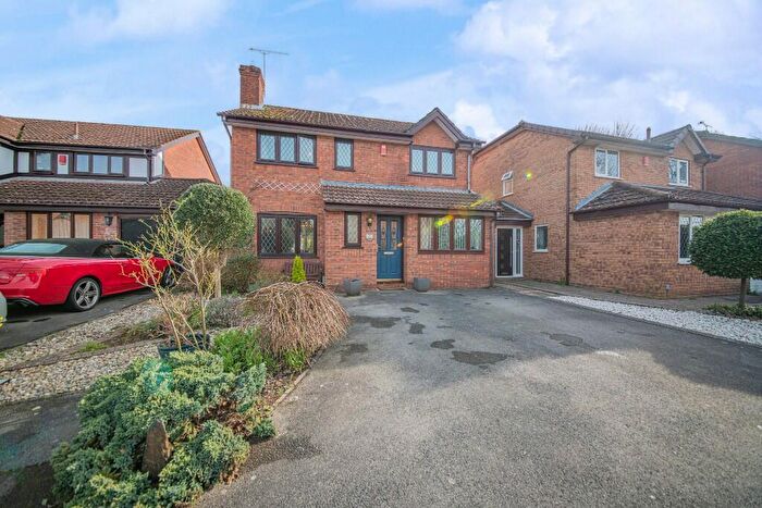 4 Bedroom Detached House For Sale In Abbotsbury Road, Bishopstoke, Eastleigh, SO50