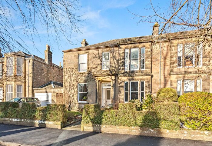 5 Bedroom Semi Detached House For Sale In Snowdon Place, Stirling, FK8