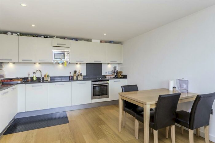 2 Bedroom Apartment To Rent In Dovecote House, Water Gardens Square, Rotherhithe, London, SE16