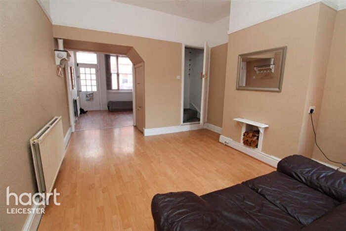 2 Bedroom Terraced House To Rent In Paget Road, Leicester, LE3