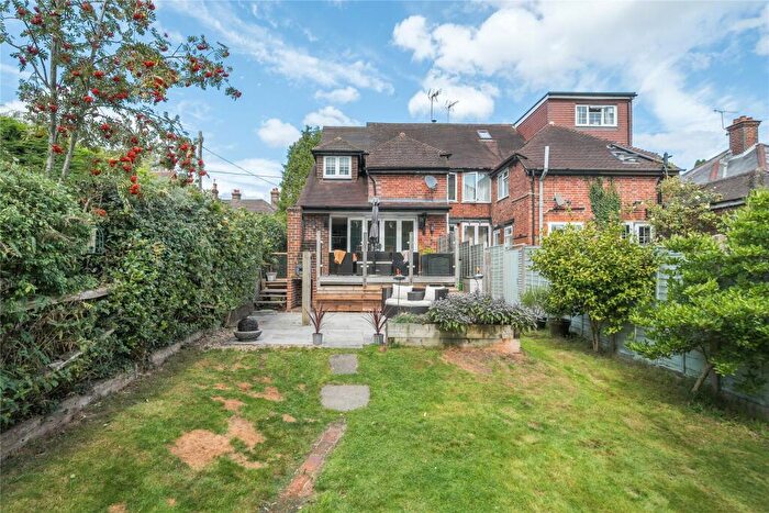 3 Bedroom End Of Terrace House For Sale In Hammer Vale, Haslemere, Hampshire, GU27