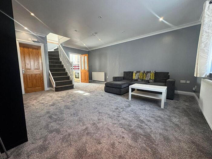 1 Bedroom House To Rent In Hamilton Road, Thornton Heath, CR7
