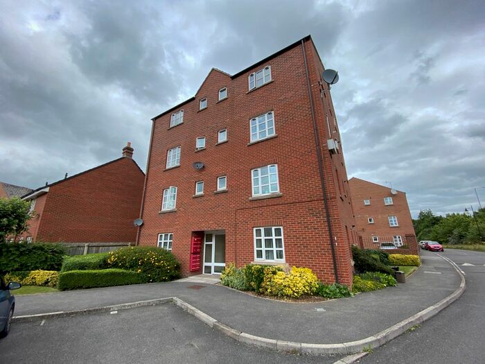 1 Bedroom Flat To Rent In Massingham Park, Taunton, TA2