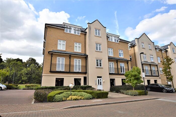 2 Bedroom Flat To Rent In MacKintosh Street Bromley, BR2