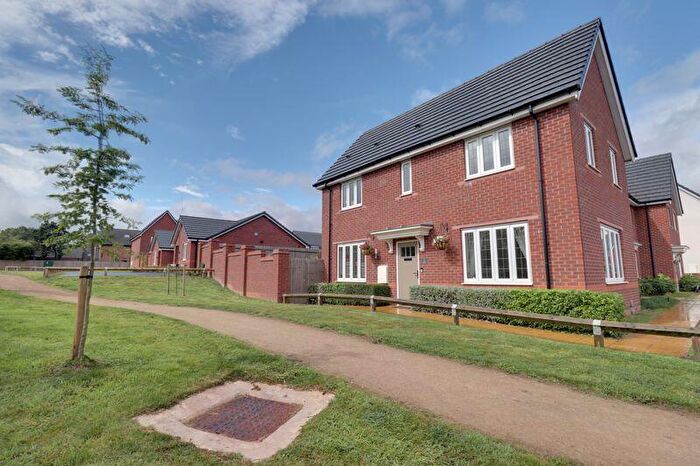 3 Bedroom End Of Terrace House For Sale In Willow Drive, Penkridge, Staffordshire, ST19