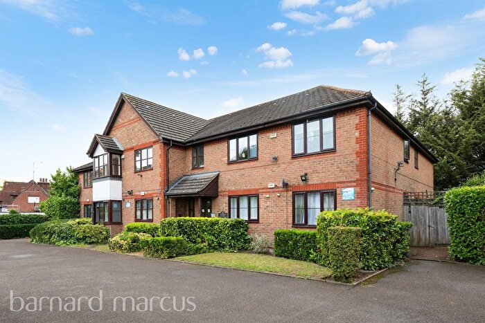 1 Bedroom Flat For Sale In Warwick Road, New Malden, KT3