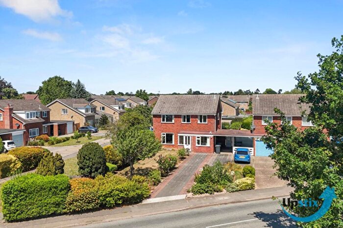 4 Bedroom Link Detached House For Sale In Garden Centre House, Capel St Mary, IP9