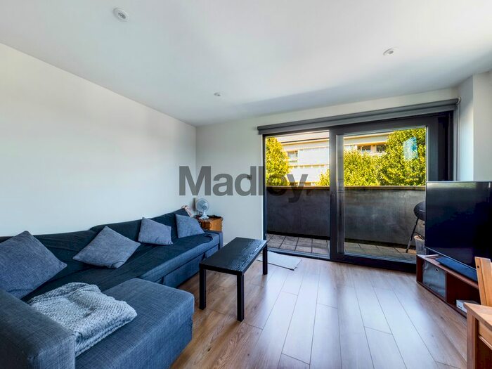 1 Bedroom Flat To Rent In Lower Road, London, SE16