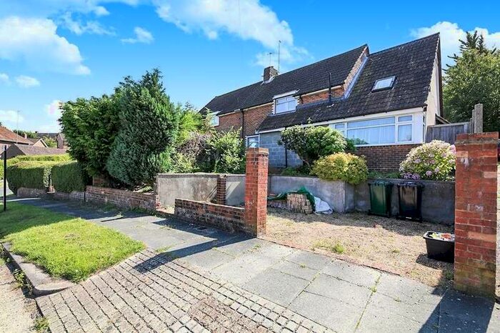 5 Bedroom Semi-Detached House To Rent In Ashburnham Drive, Brighton, BN1