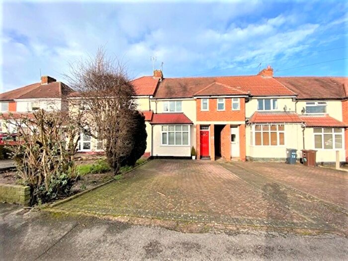3 Bedroom Terraced House To Rent In Shalford Road, Olton, Solihull, B92