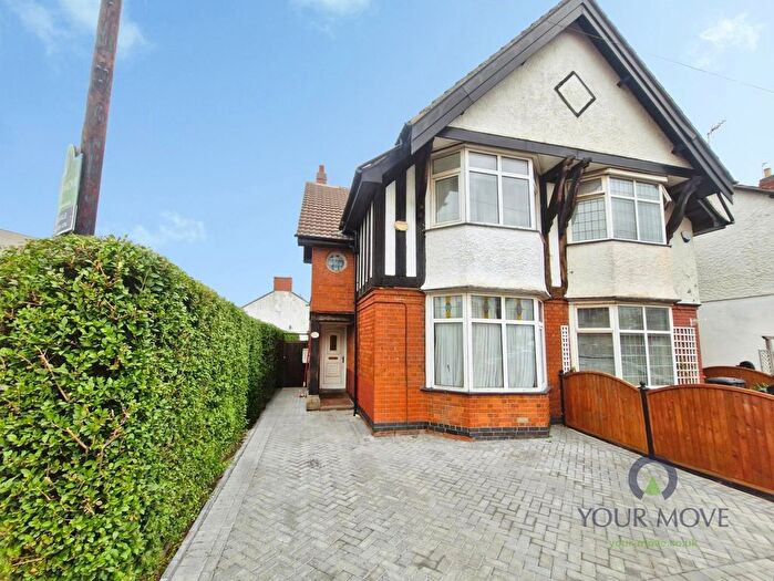 3 Bedroom Semi-detached House For Sale In London Road, Coalville, Leicestershire, LE67
