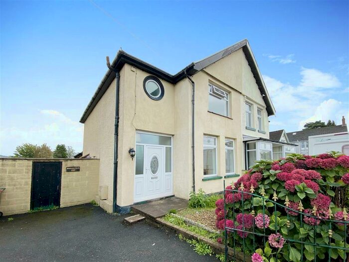 3 Bedroom House To Rent In Pontygwindy Road, Caerphilly, CF83