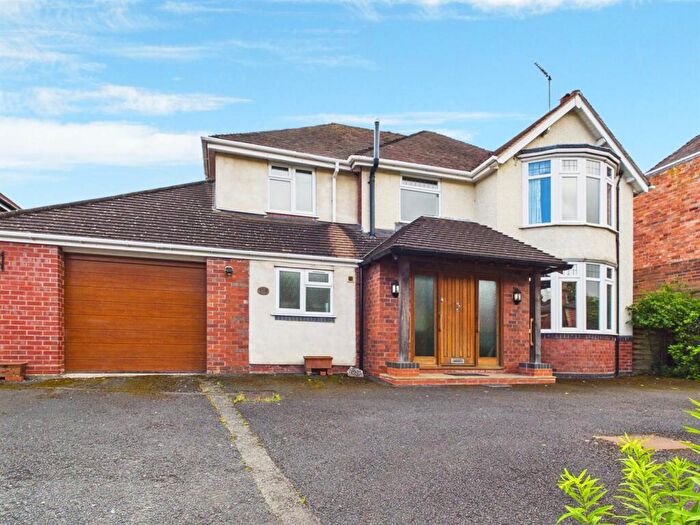 4 Bedroom Detached House For Sale In Kidderminster Road, Bewdley, DY12