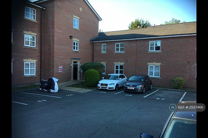2 Bedroom Flat To Rent In Lawnhurst Avenue, Manchester, M23
