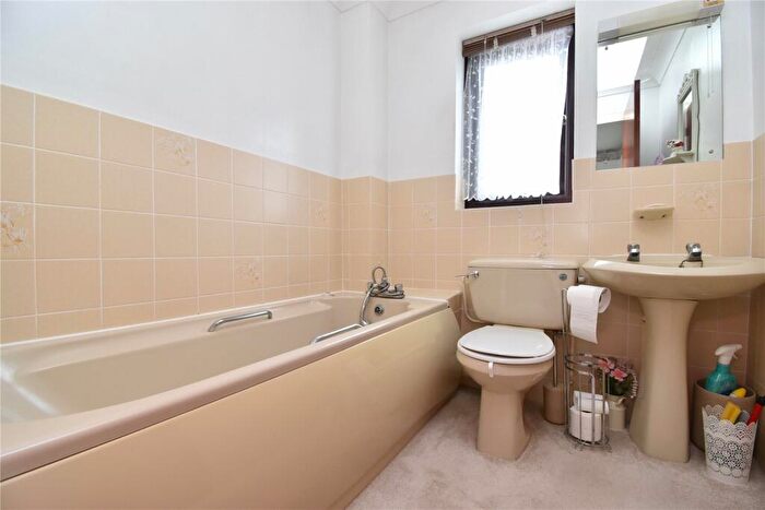 2 Bedroom Detached House To Rent In Gainsborough Drive, Lawford, Manningtree, Essex, CO11