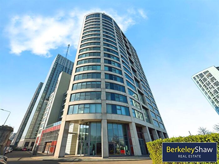 2 Bedroom Apartment To Rent In William Jessop Way, Liverpool, L3