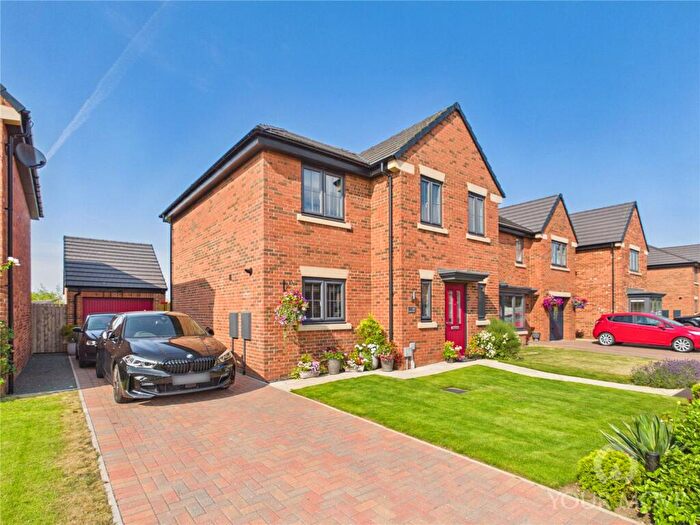 3 Bedroom Detached House For Sale In Kentbeck Drive, Hurworth, Darlington, Durham, DL2