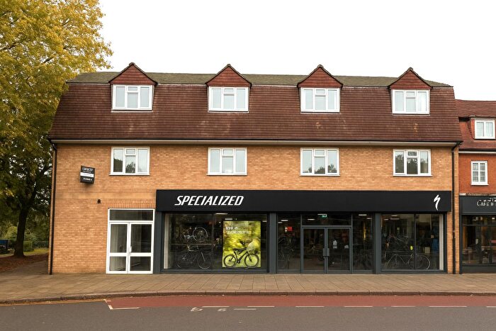 1 Bedroom Apartment To Rent In High Street, Ruislip, HA4