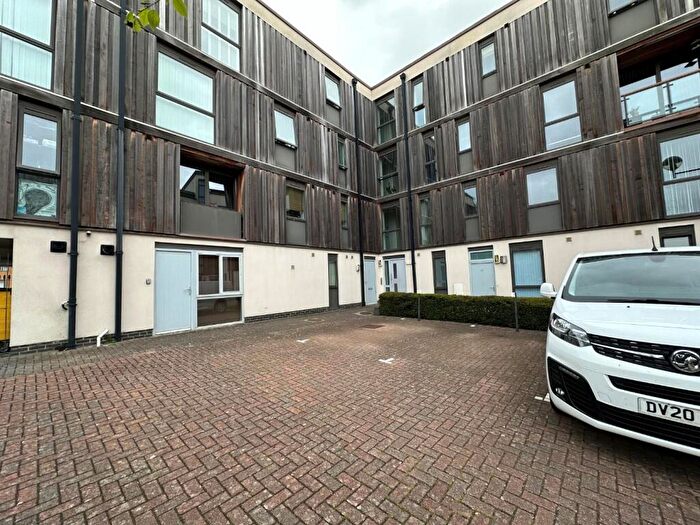 2 Bedroom Apartment To Rent In High Street, Upton, NN5