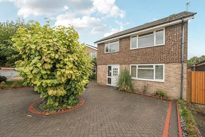 4 Bedroom Detached House To Rent In Briars Close, Pangbourne, Reading, Berkshire, RG8