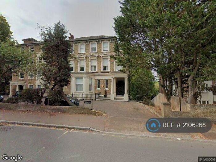 3 Bedroom Penthouse To Rent In London Road, Harrow, HA1