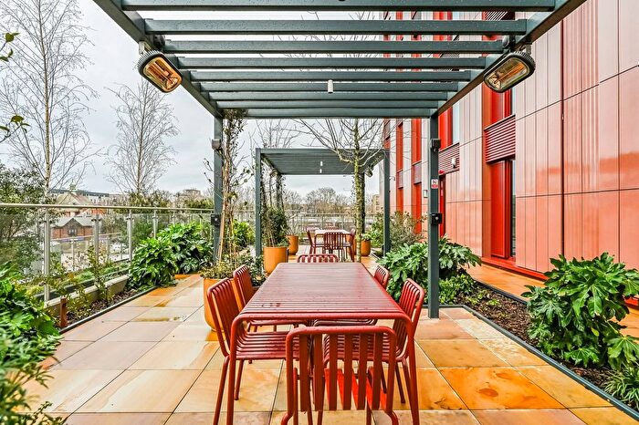 1 Bedroom Flat To Rent In The Eades, Selborne Road, Walthamstow, E17