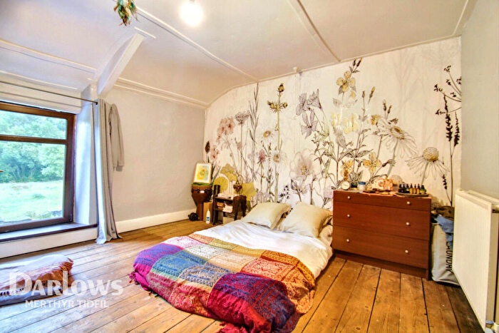 2 Bedroom Terraced House To Rent In Railway Terrace, Treorchy, CF42