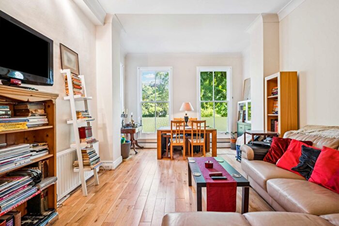 1 Bedroom Flat For Sale In Philbeach Gardens, London, SW5