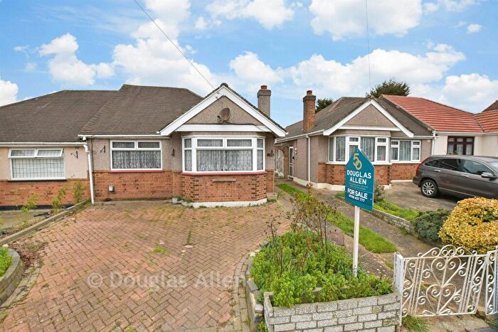 2 Bedroom Semi-Detached Bungalow For Sale In Alma Avenue, Hornchurch, Essex, RM12