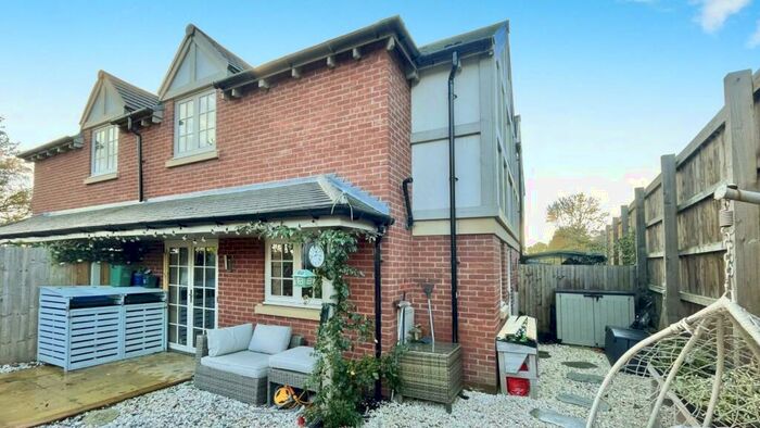 1 Bedroom Terraced House For Sale In The Holt, Binton, Stratford-upon-Avon, CV37