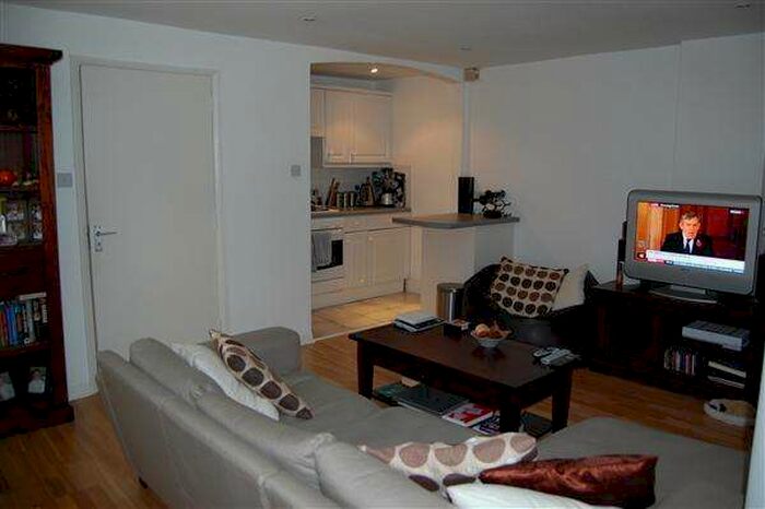 1 Bedroom Apartment To Rent In Chelverton Road, Gff, The Mews House, Putney, SW15
