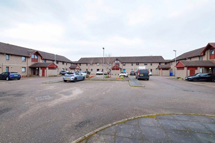 2 Bedroom Flat For Sale In Lesmurdie Court, Elgin, IV30