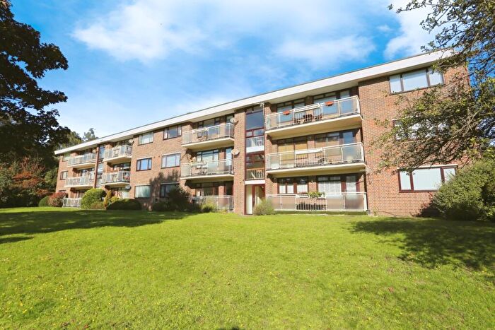 1 Bedroom Flat To Rent In Greenacres London, SE9