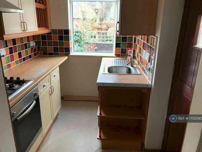 3 Bedroom Terraced House To Rent In Haughton Road, Sheffield, S8