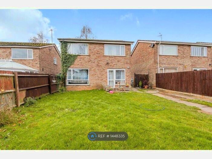 4 Bedroom Detached House To Rent In Peartree Walk, Peterborough, PE7