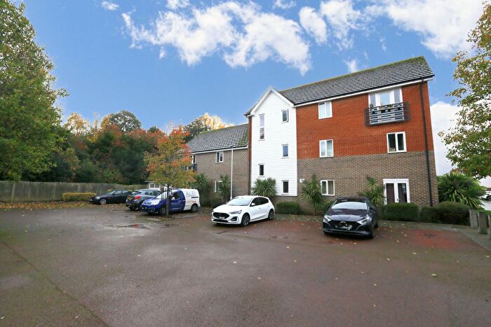 2 Bedroom Flat For Sale In Edward Vinson Drive, Faversham, ME13