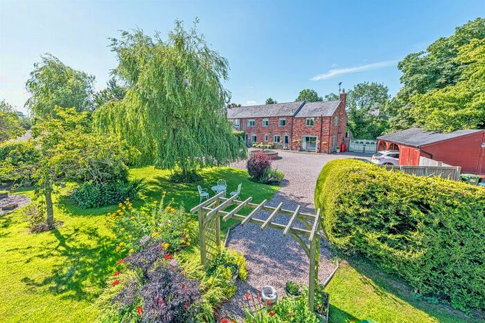 4 Bedroom Barn Conversion For Sale In Mill Lane, Kingsley, Frodsham, WA6