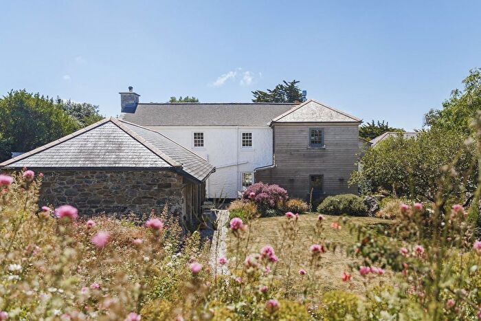 5 Bedroom Detached House For Sale In Chymder Farmhouse, Helston, Cornwall, TR12