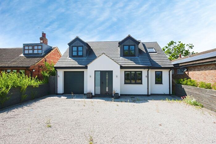 4 Bedroom Detached House For Sale In York Road, Haxby, York, YO32