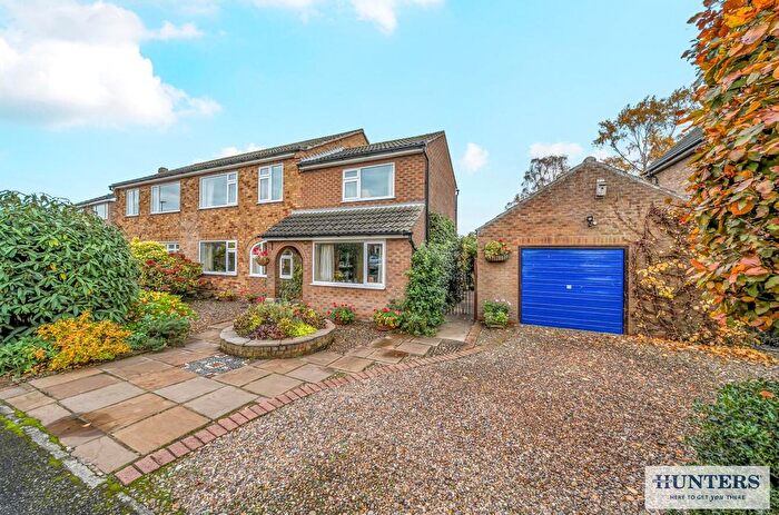 4 Bedroom Semi-Detached House For Sale In Great Close, Cawood, Selby, YO8