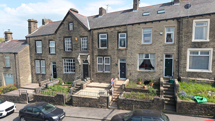 3 Bedroom Terraced House For Sale In Skipton Road, Colne, BB8