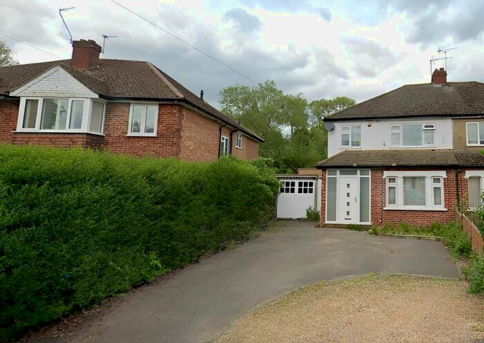 3 Bedroom Detached House To Rent In Egham, Staines, TW20