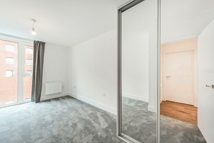 2 Bedroom Apartment To Rent In Howard Court, HP11