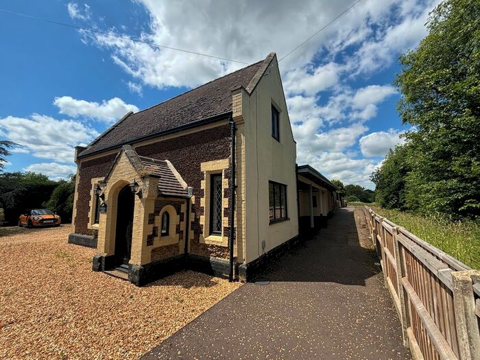 3 Bedroom Detached House To Rent In Gayton Road, East Winch, King's Lynn, PE32