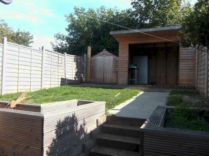 3 Bedroom Terraced House To Rent In Willow Way, Hatfield, AL10