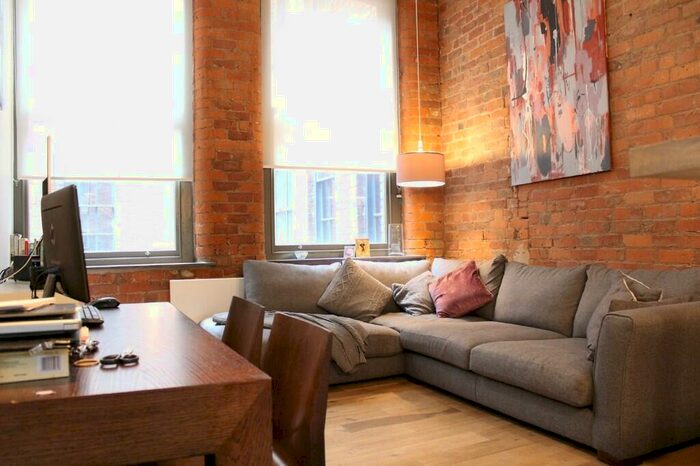 2 Bedroom Apartment To Rent In Finlay's Warehouse, Dale St, M1
