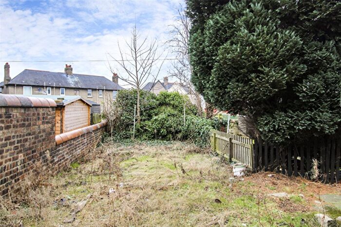 1 Bedroom Flat For Sale In Methil Brae, Methil, Leven, Fife, KY8